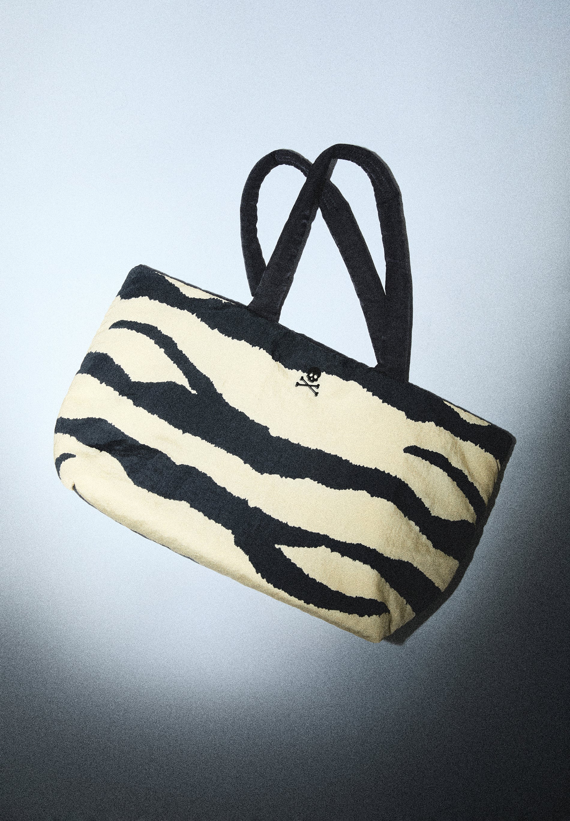 BOLSA TOTE BAG REVERSÍVEL COM ESTAMPADO ANIMAL