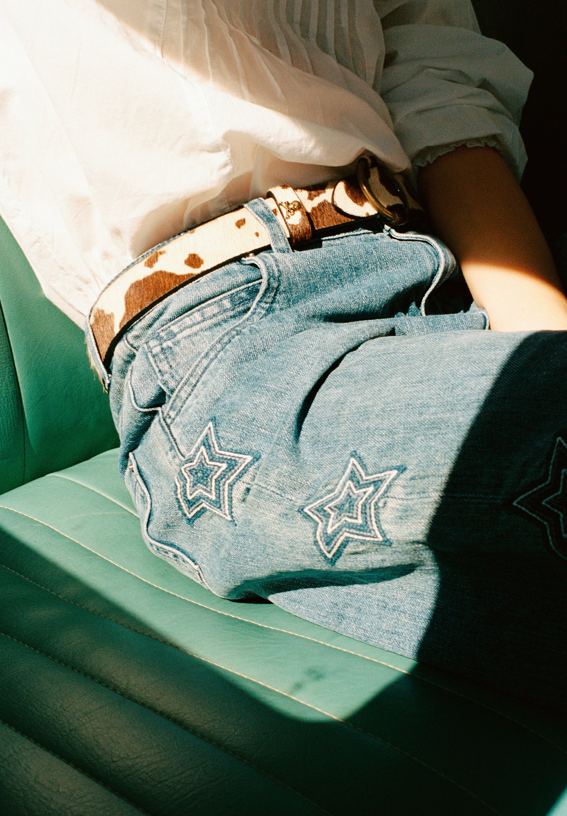 CINTO DE PELE ESTAMPADO ANIMAL