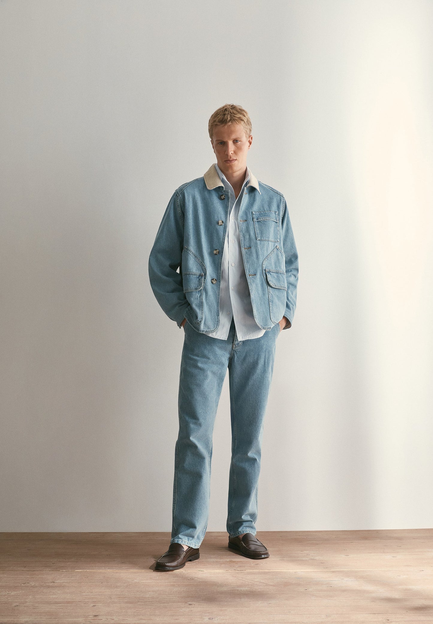 JEANS WASHED REGULAR FIT