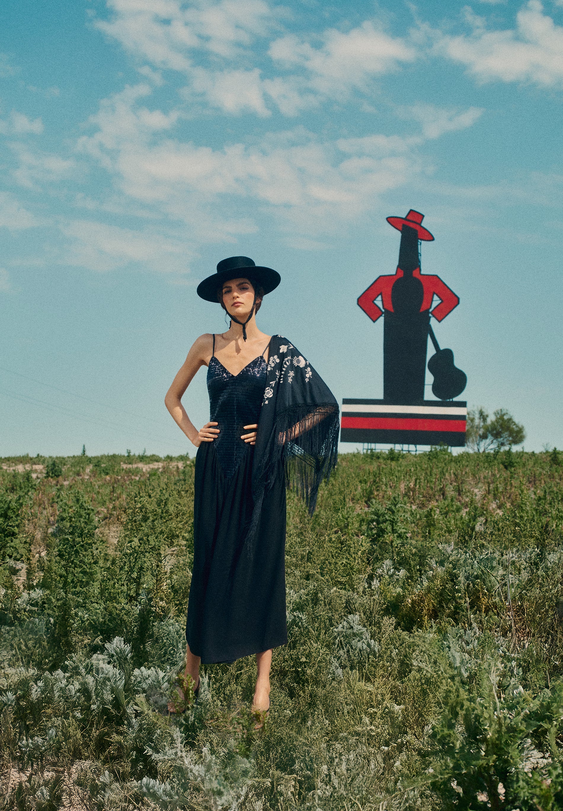 VESTIDO CORPETE DE LANTEJOULAS
