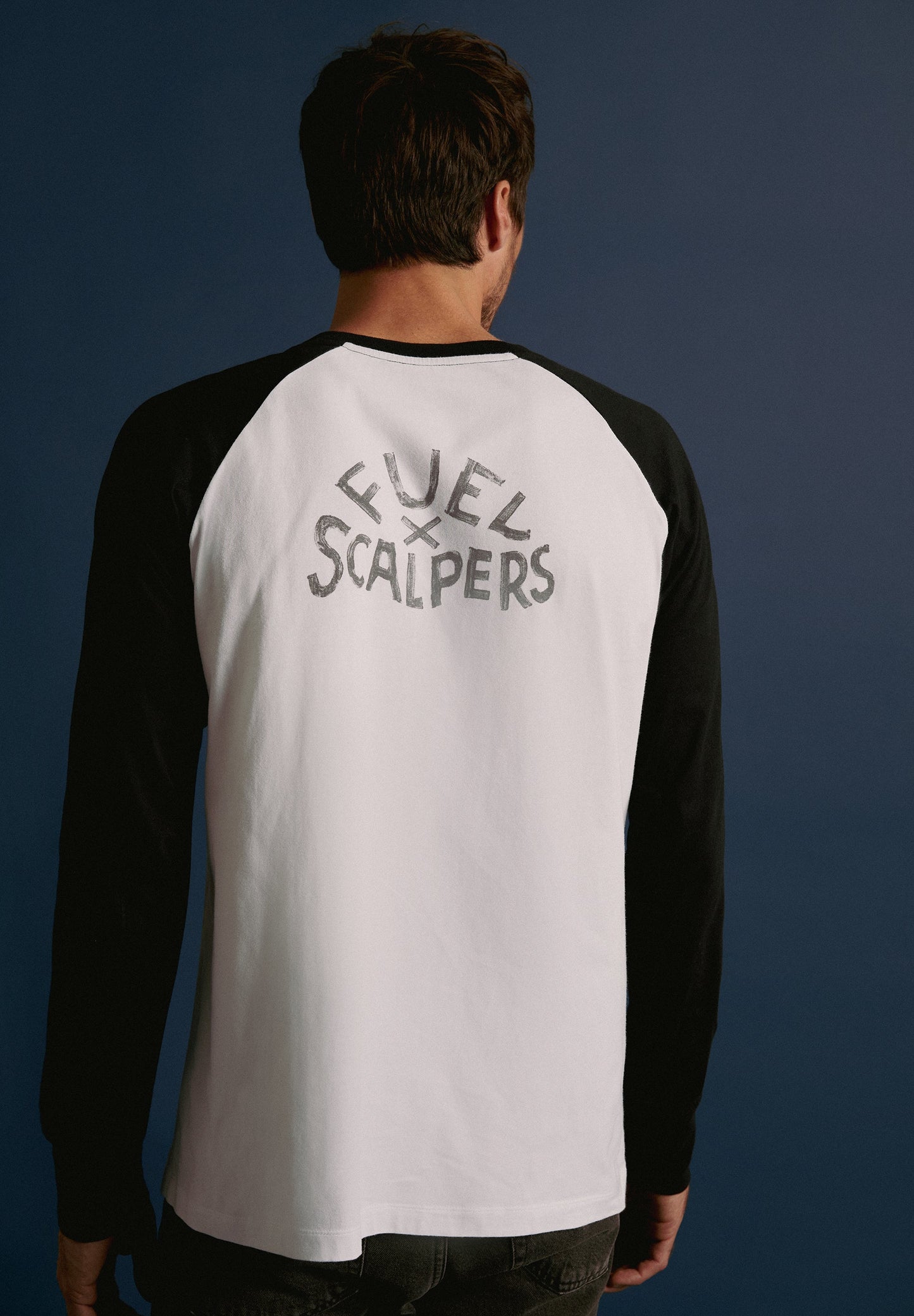 T-SHIRT DE MANGA RAGLÃ FUEL X SCALPERS