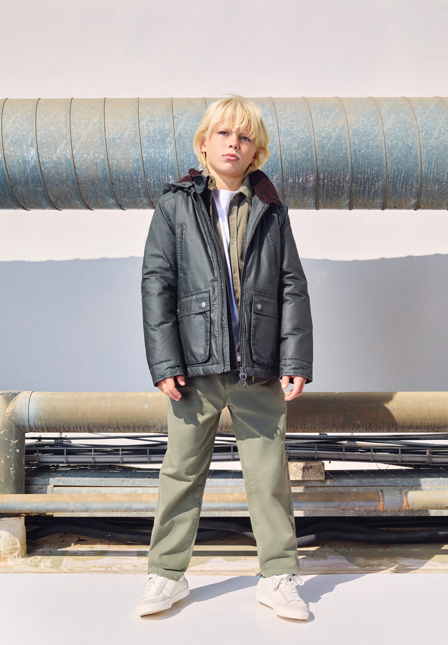 PARKA ENCERADA COM INTERIOR DE BOMBAZINA