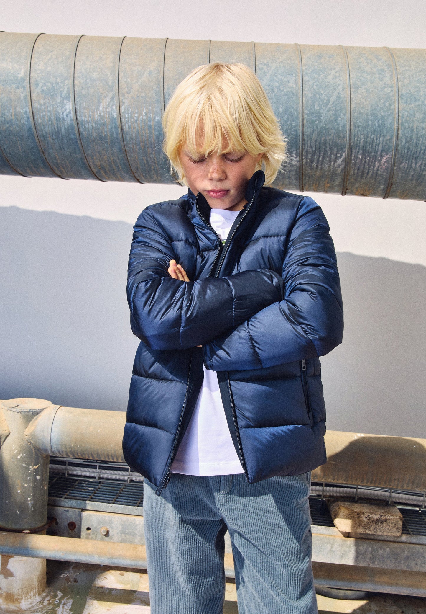 CARDIGAN COM CAPUZ EXTRAÍVEL COM LOGÓTIPO