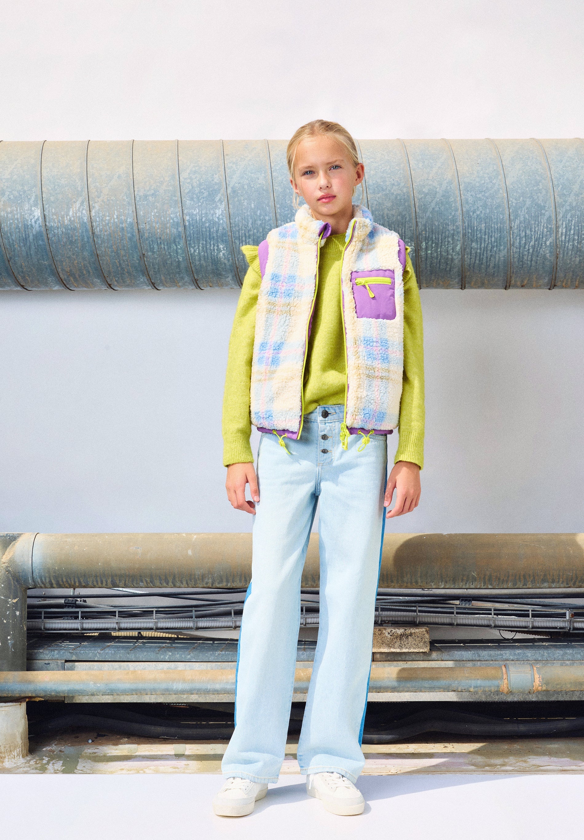 JEANS DENIM LINHA EM CONTRASTE