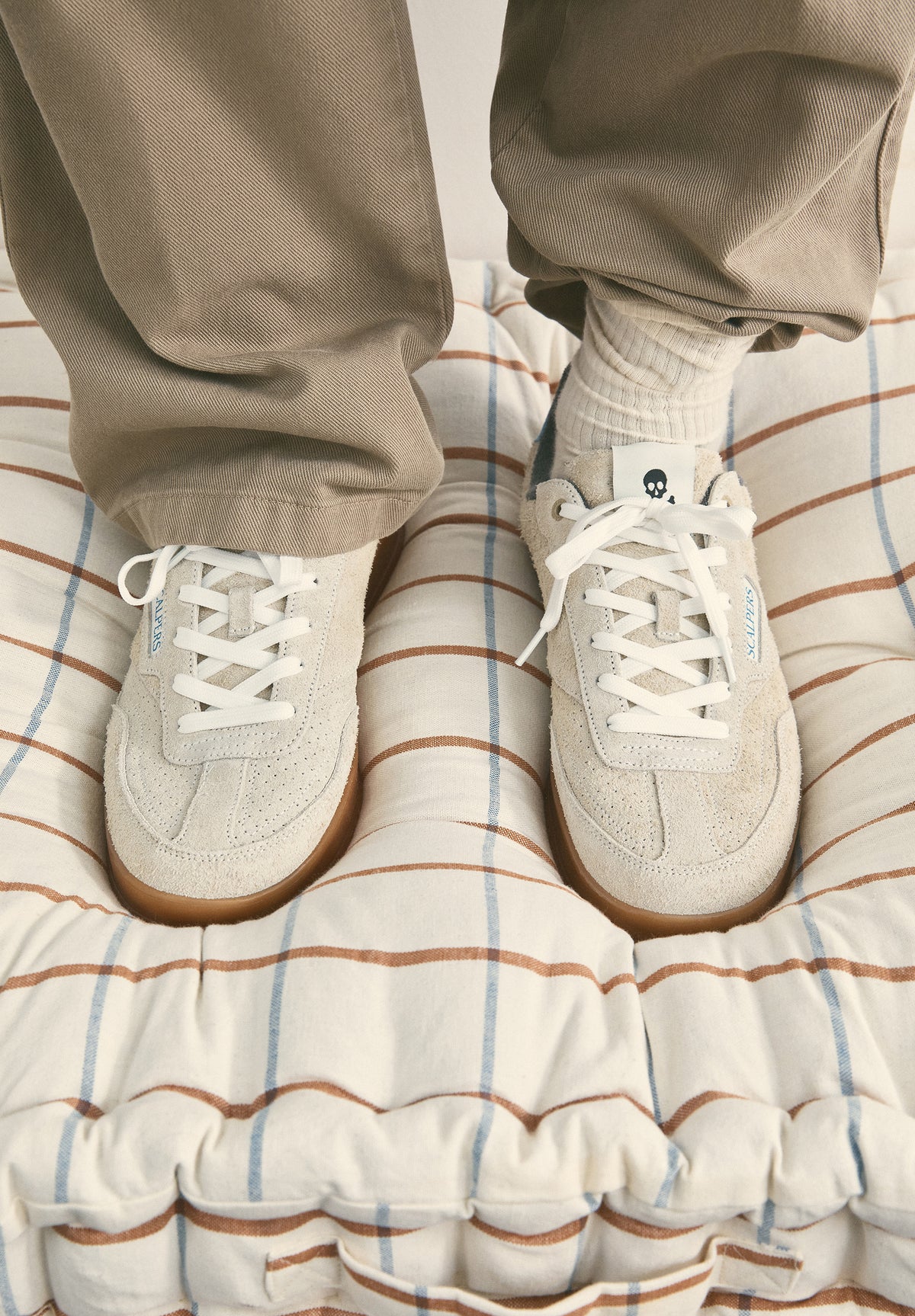 SCNUMICO SUEDE SKULL SNEAKERS
