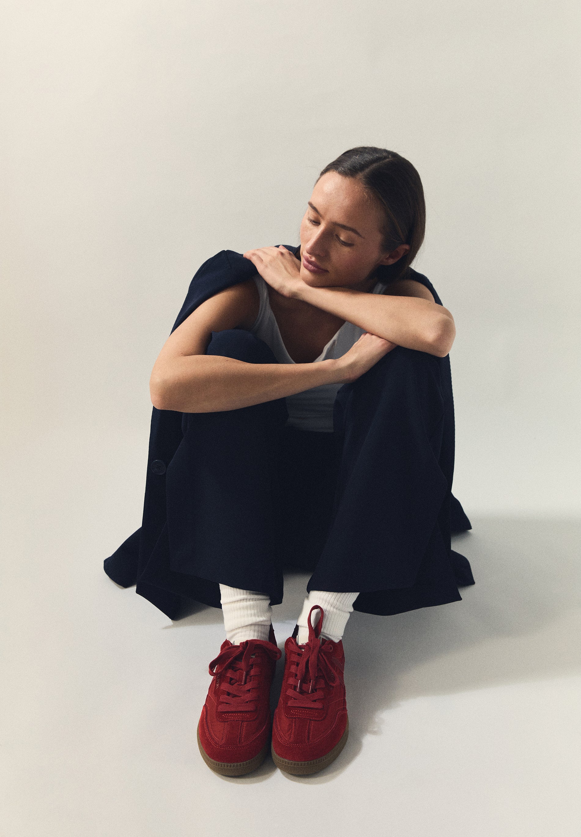 SAPATILHAS RÉTRO EM CONTRASTE