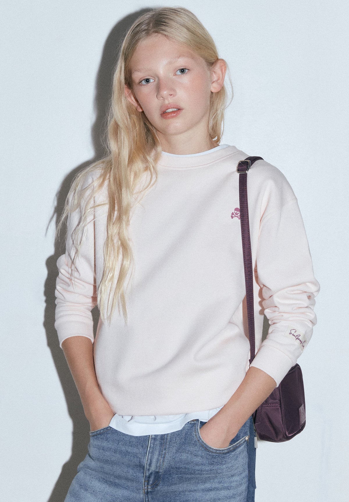 SWEATSHIRT COM PADRÃO ATRÁS