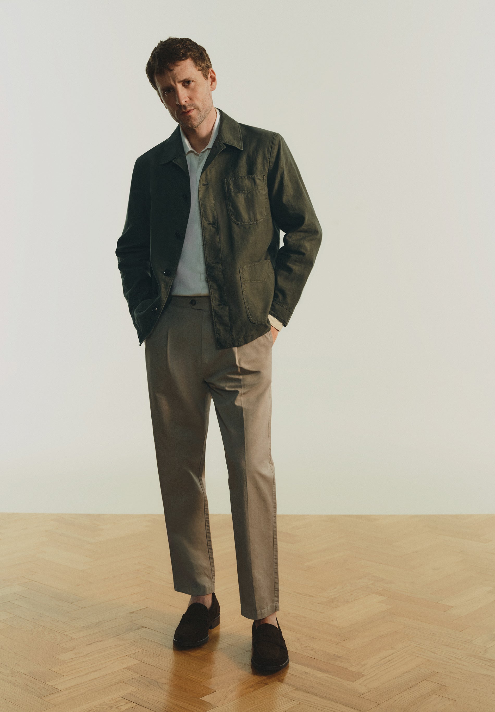 CALÇAS CHINOS PINÇAS