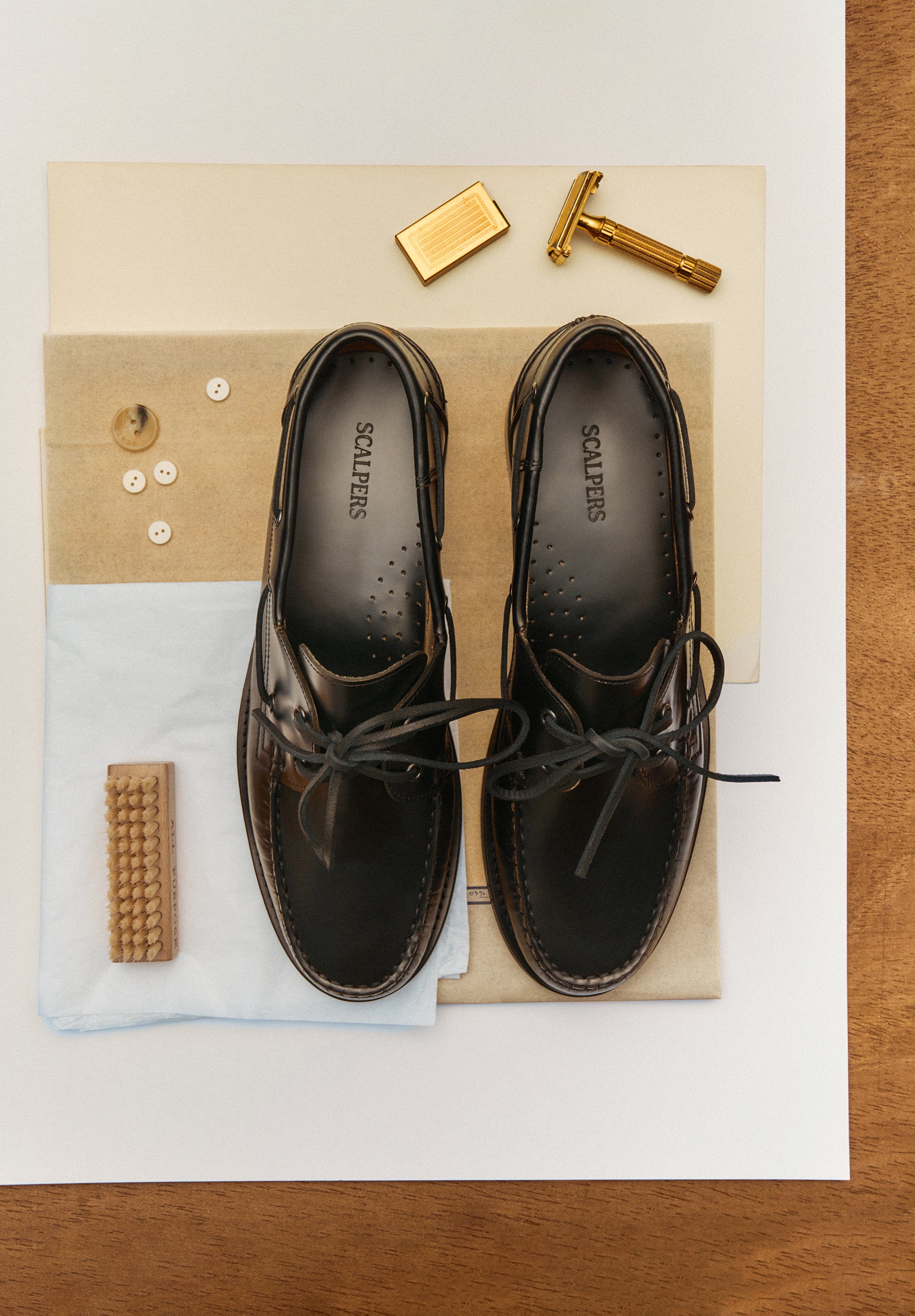 SAPATOS NÁUTICO DE PELE