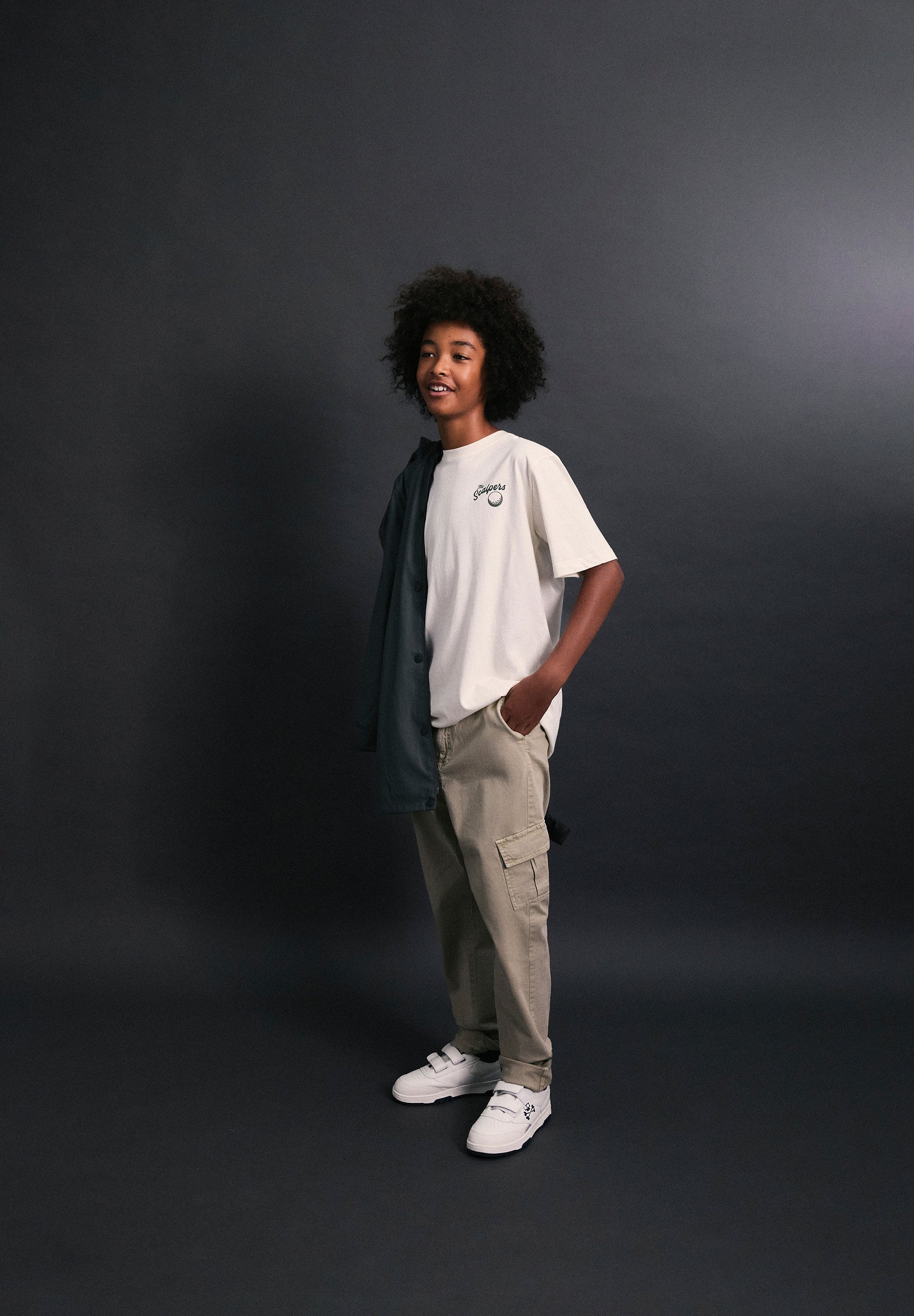 T-SHIRT COM PADRÃO DE GOLFE