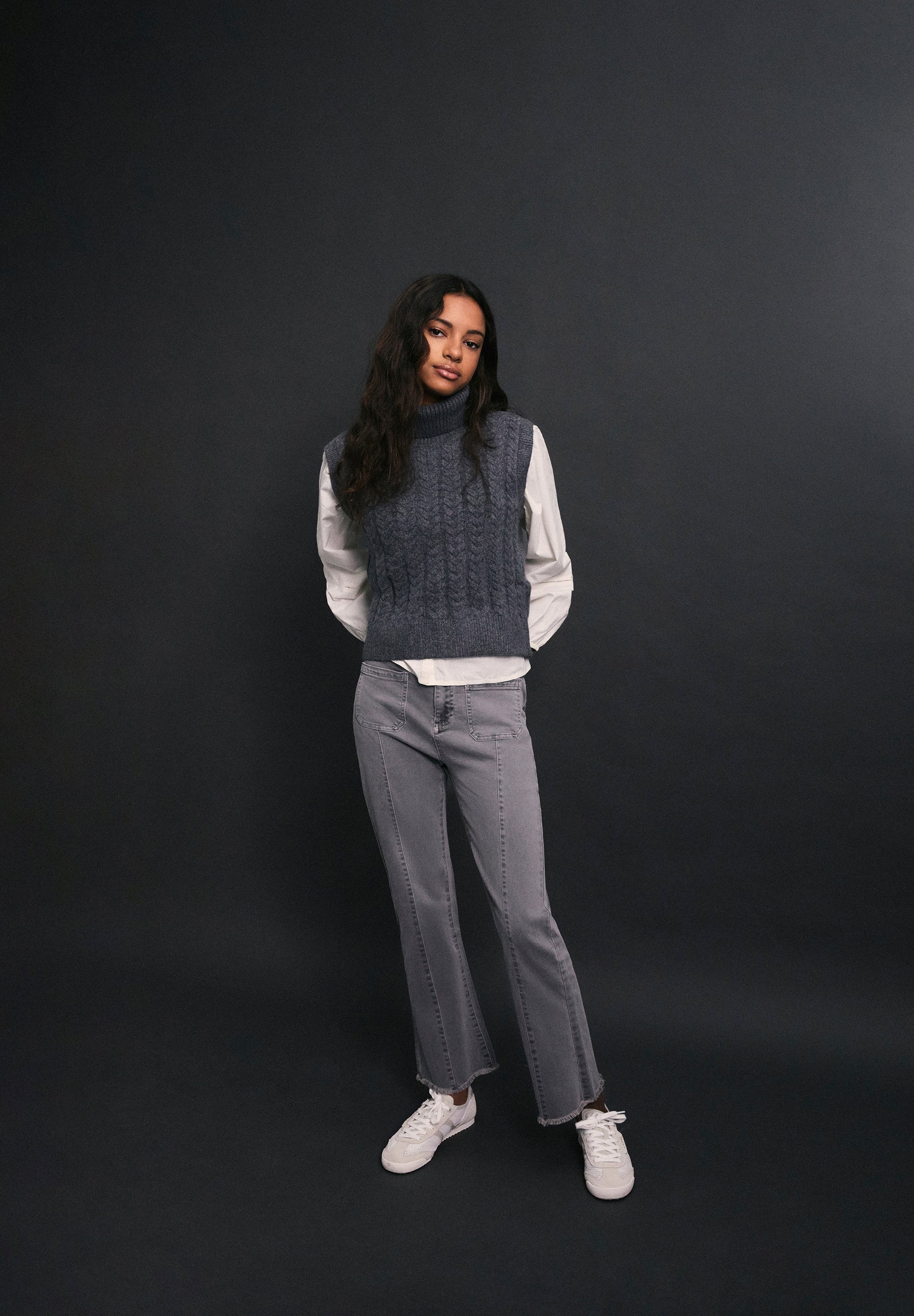 CALÇAS BOCA DE SINO COM FRANJAS