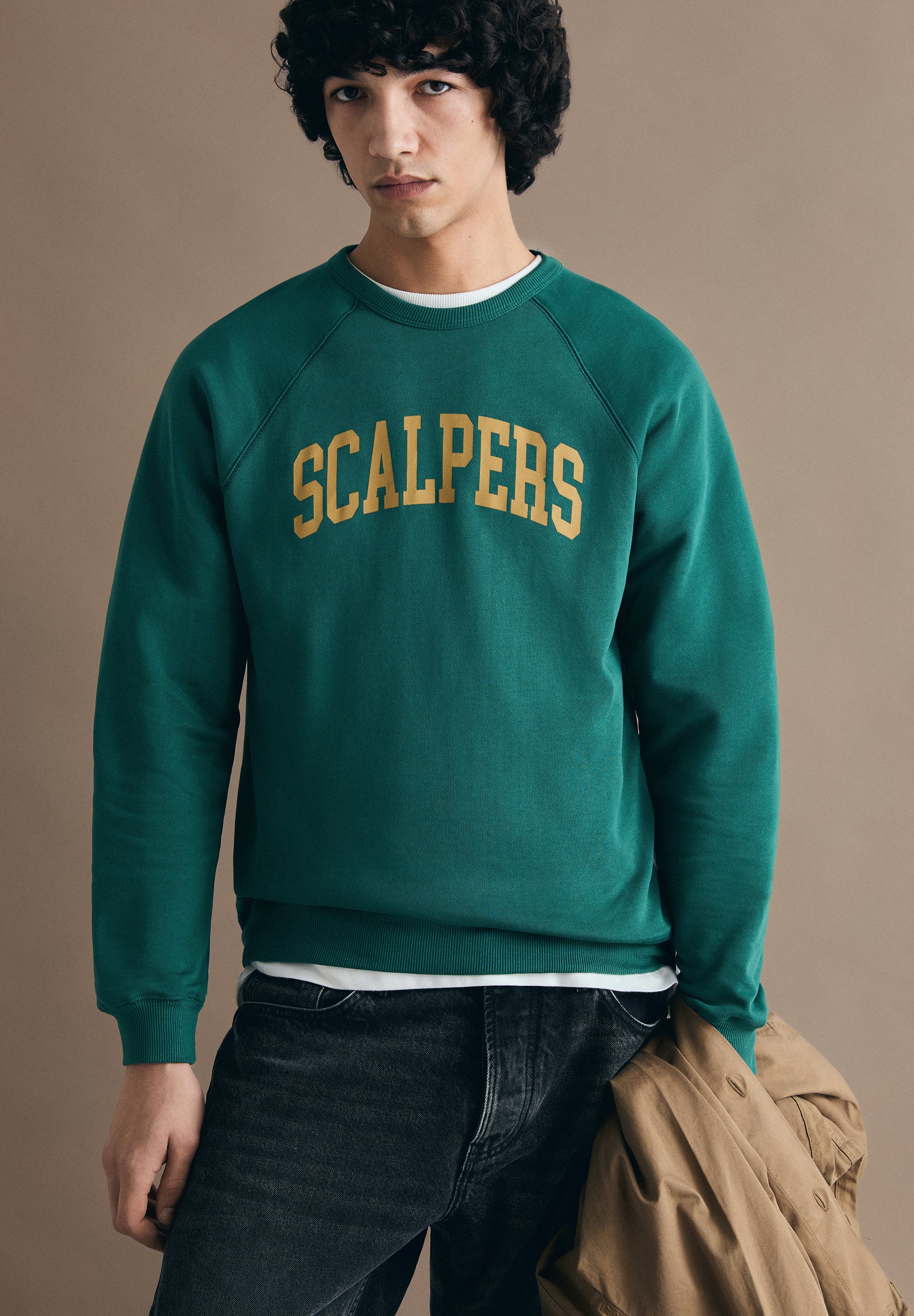 SWEATSHIRT PADRÃO VARSITY