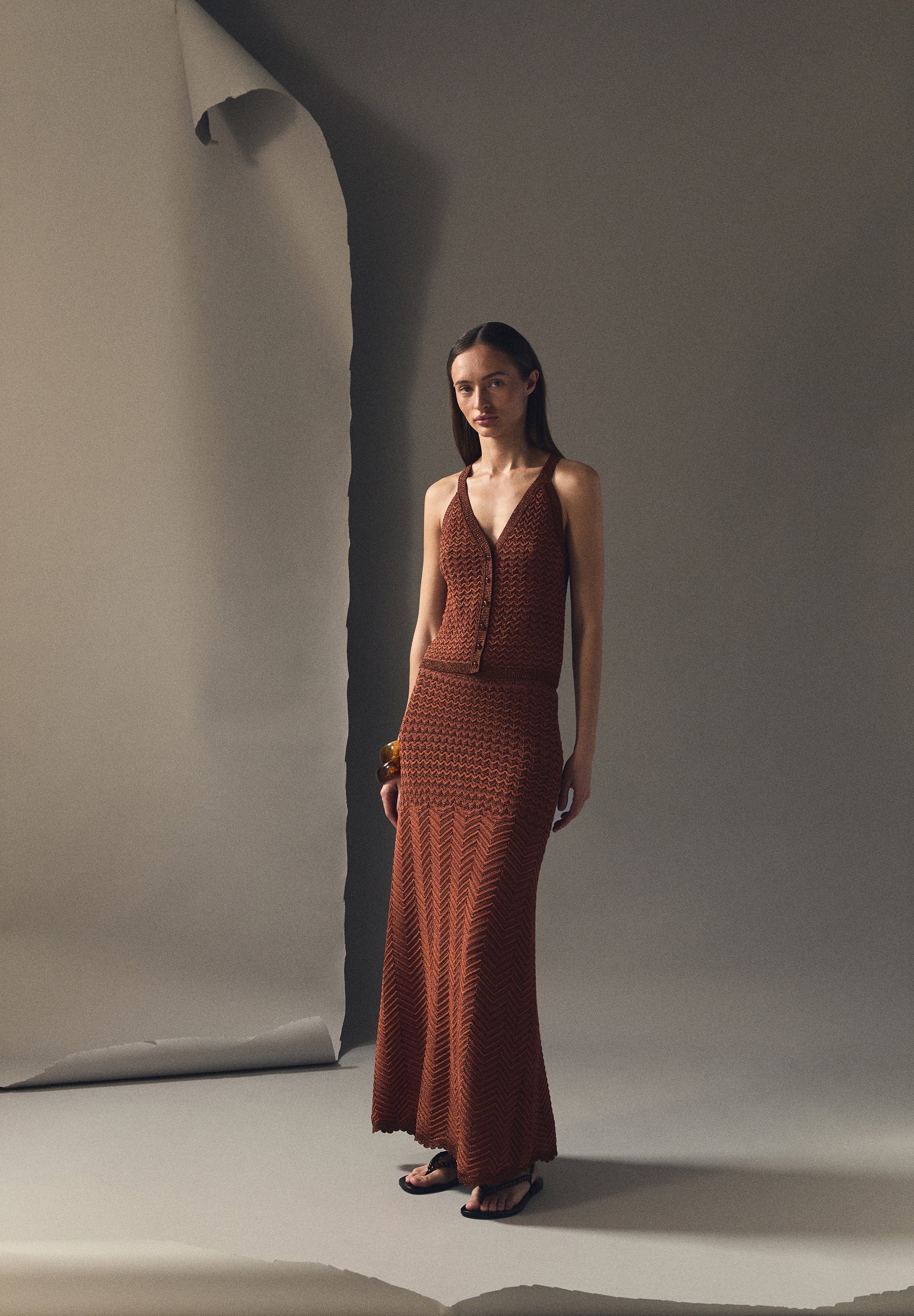 SAIA DE MALHA COM FIO METALIZADO