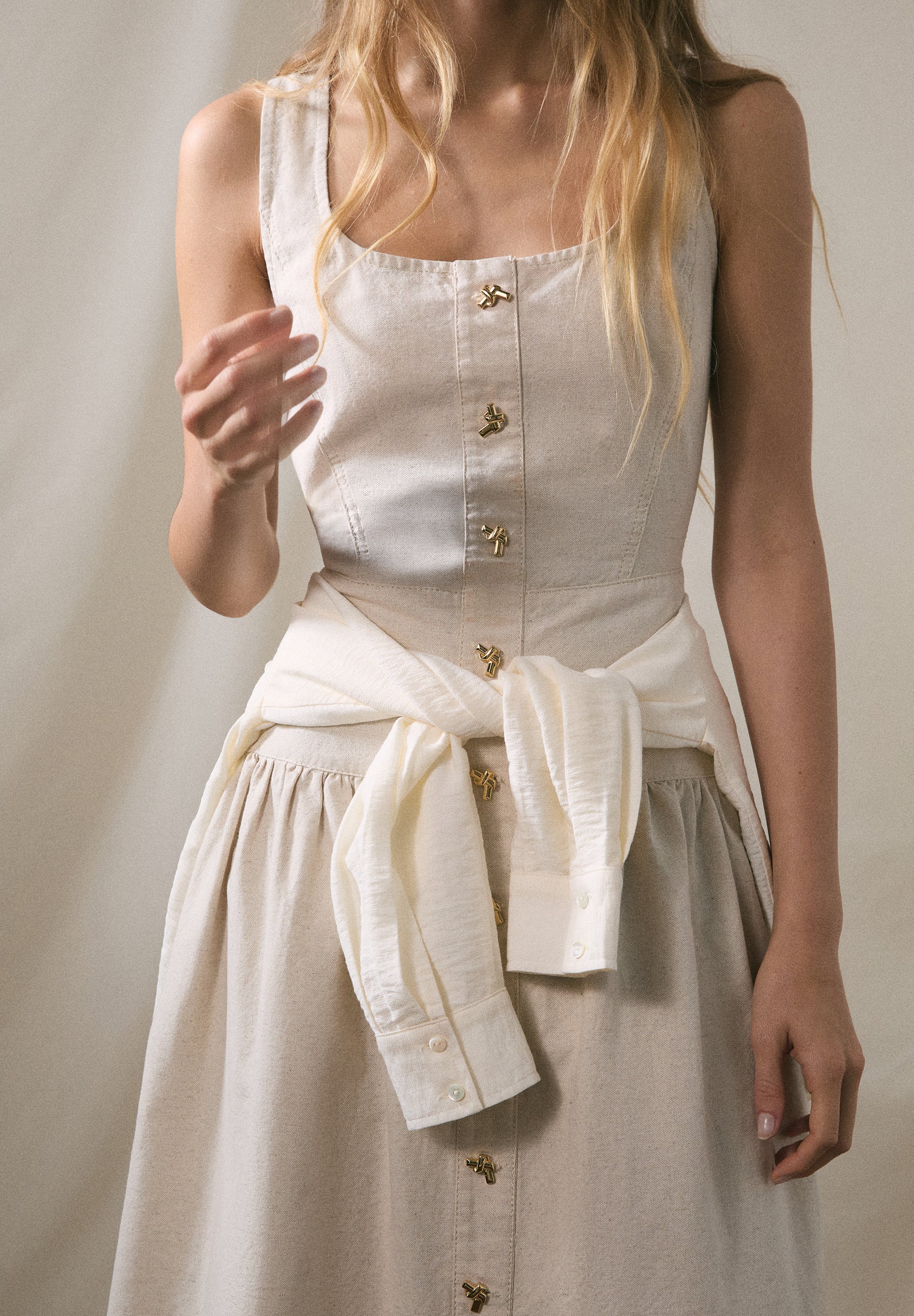 VESTIDO DENIM COM BOTÕES