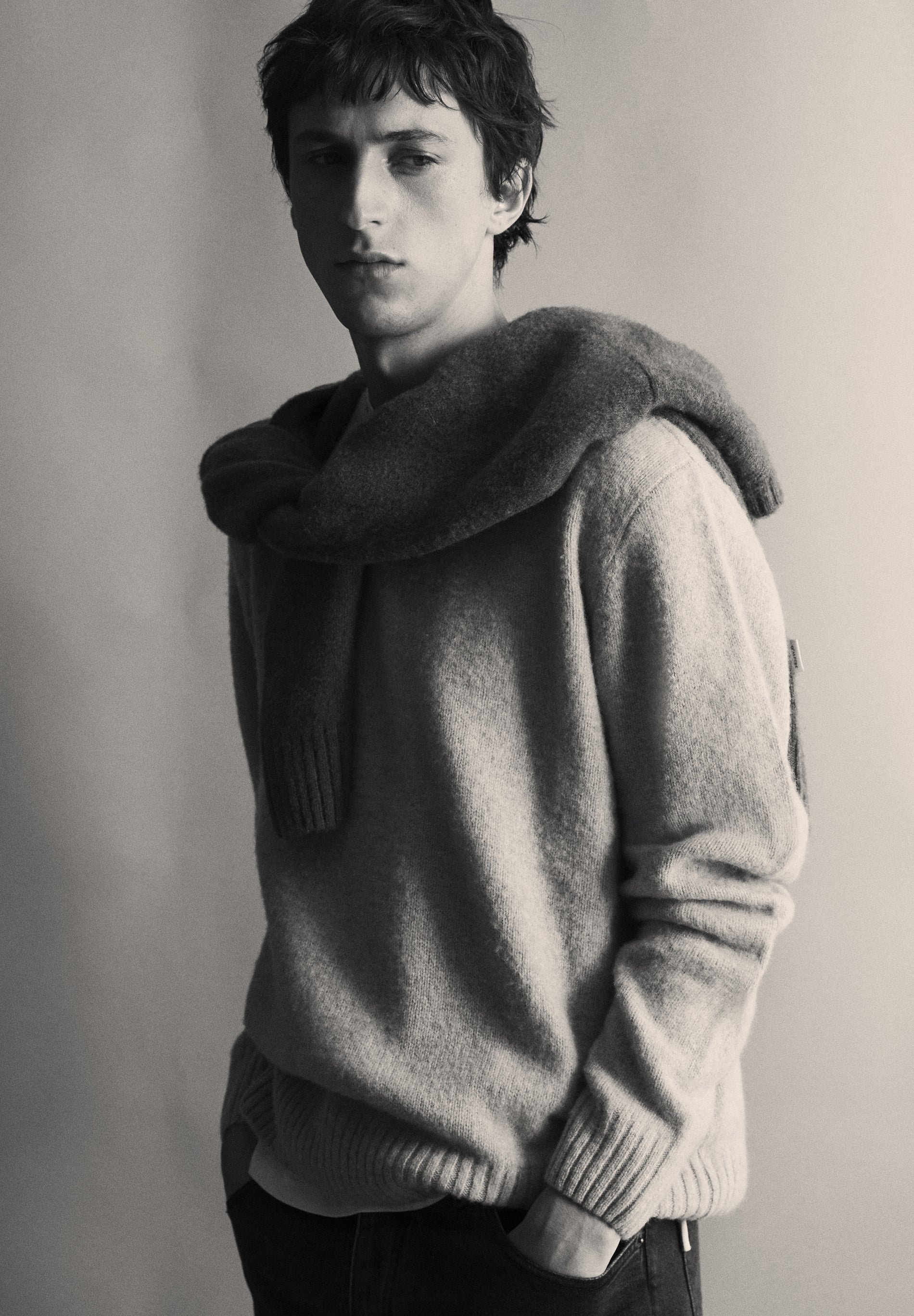 SWEATER DE LÃ COM EFEITO ESCOVADO