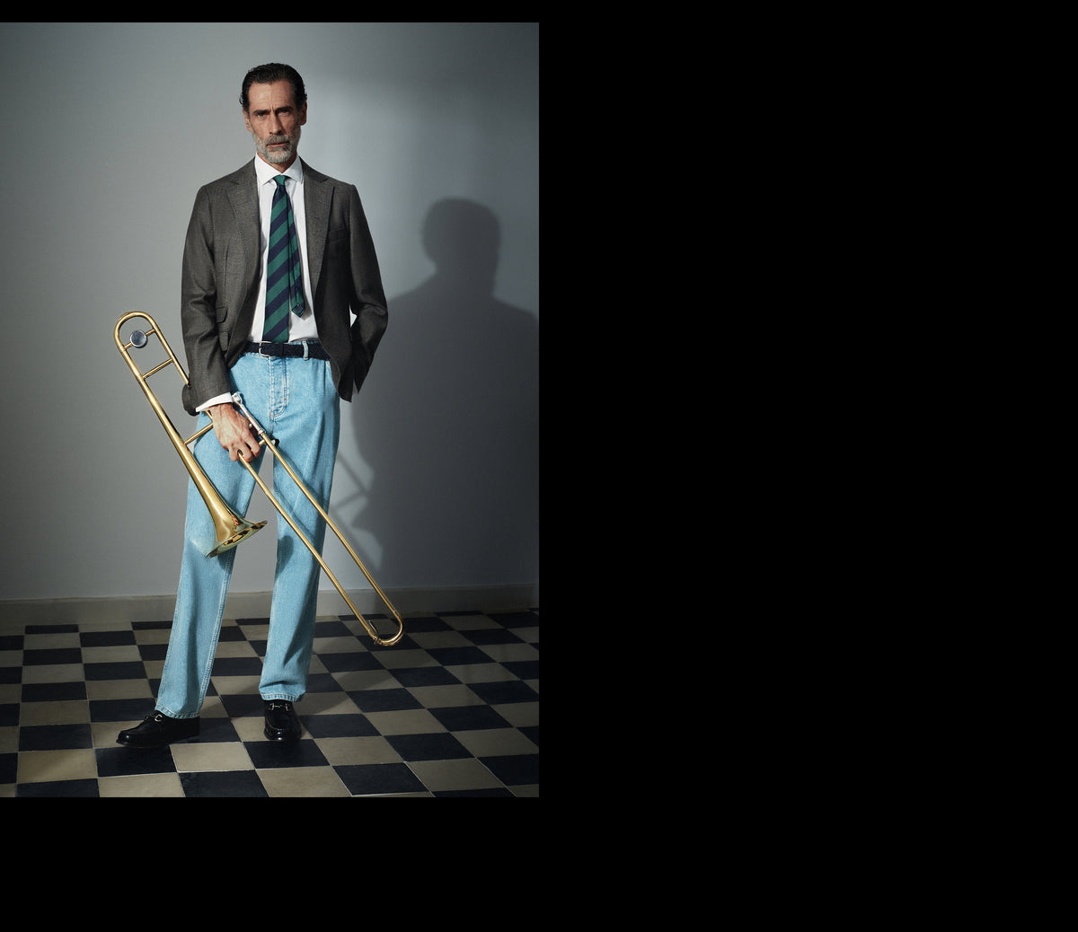des_111026_tailoring_h_21