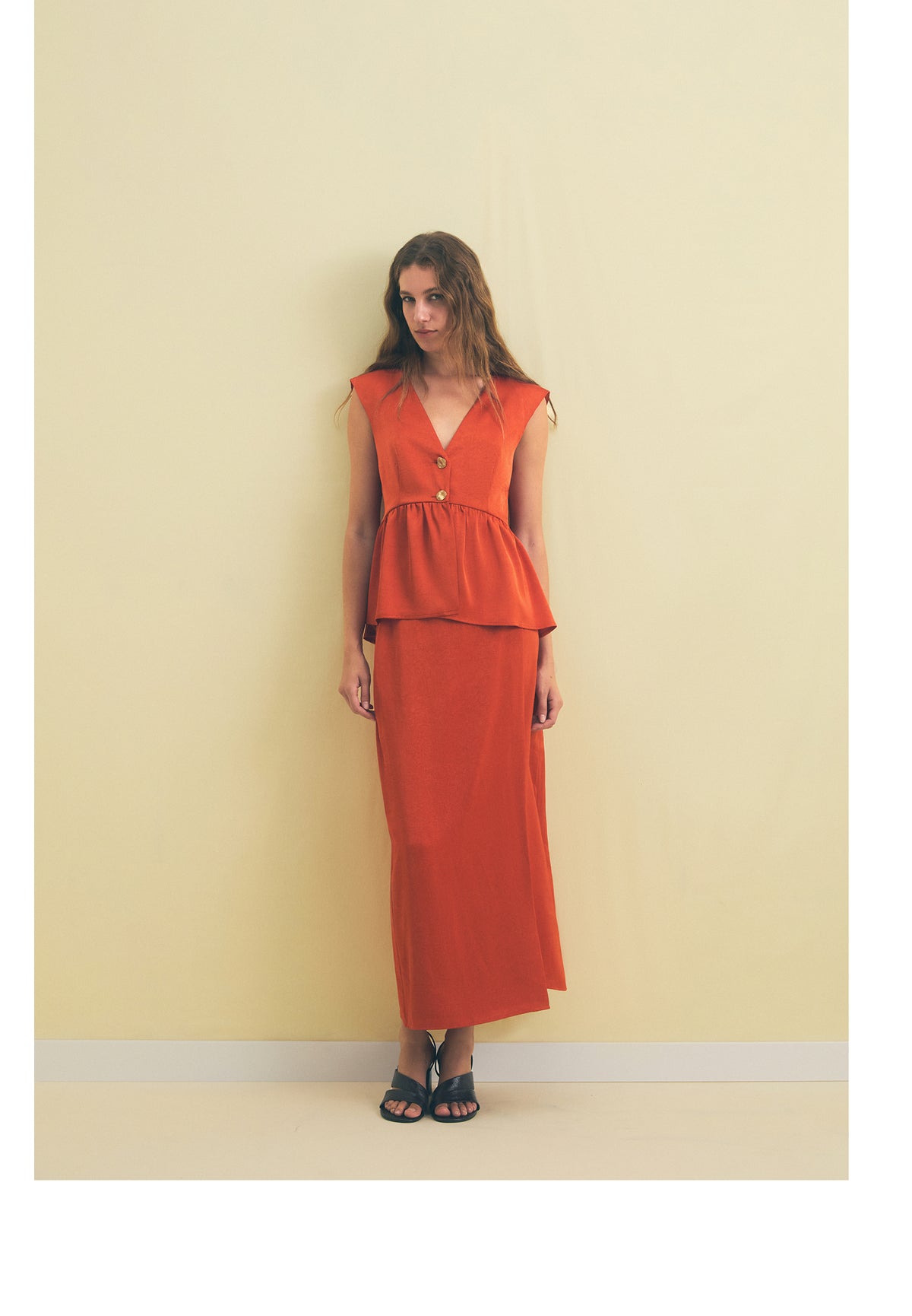 SAIA A DIREITO ACETINADO