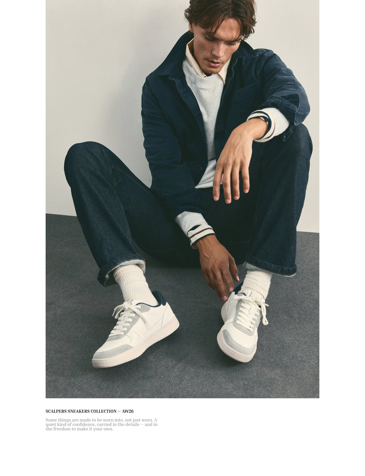 des_250926_sneakers_h_14