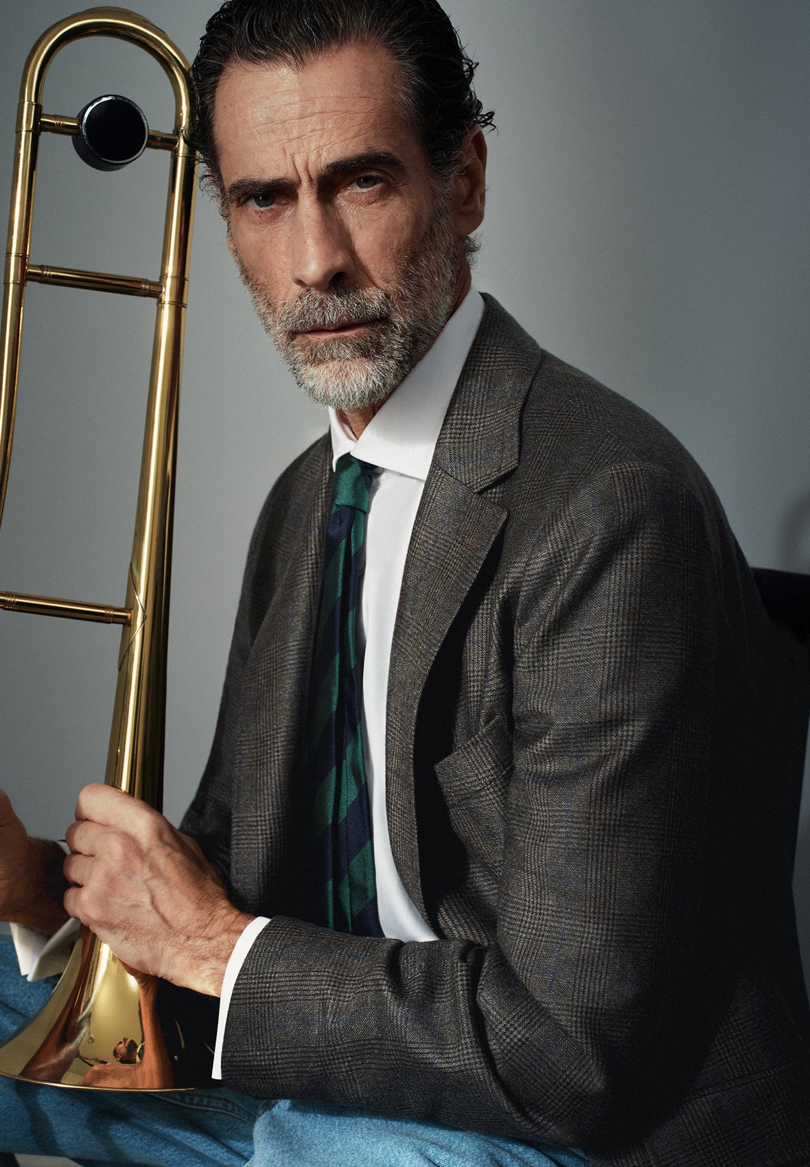 mob_111026_tailoring_h_19